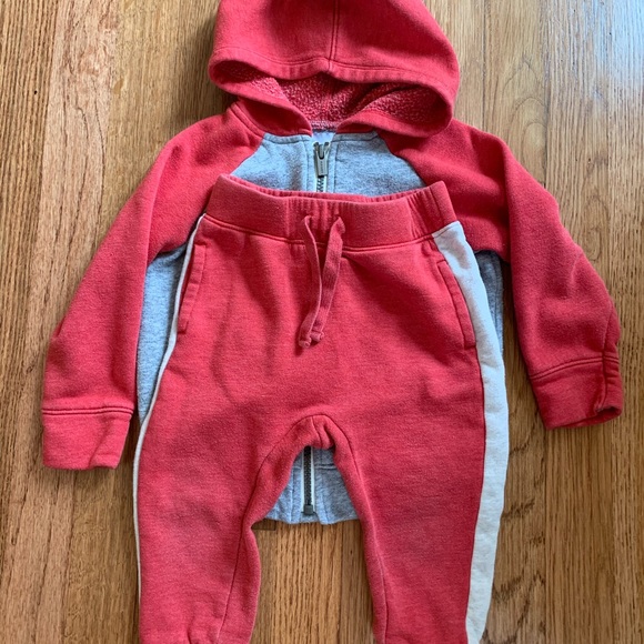 Old Navy outfit set Size: 2T - Picture 4 of 6